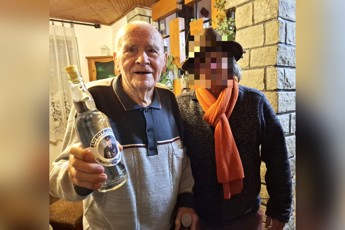 FOTO: Zomrel vojnový hrdina plukovník František Orlovský, foto 4