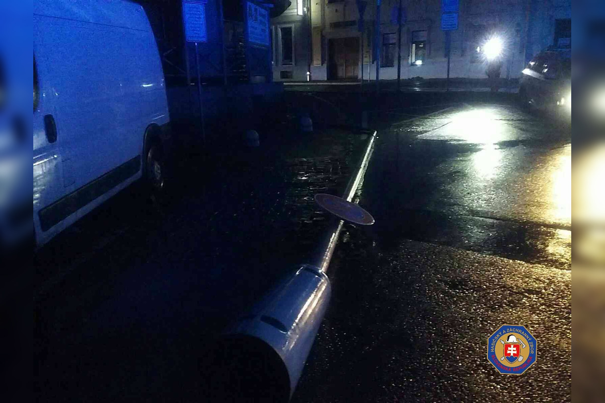 FOTO: Banskobystrický kraj zasiahli búrky, foto 12