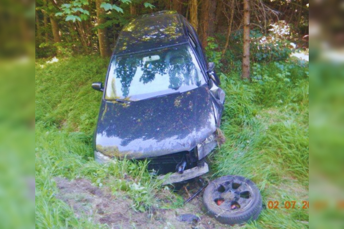 FOTO: Dopravná nehoda v katastrálnom území obce Mýto pod Ďumbierom, foto 1