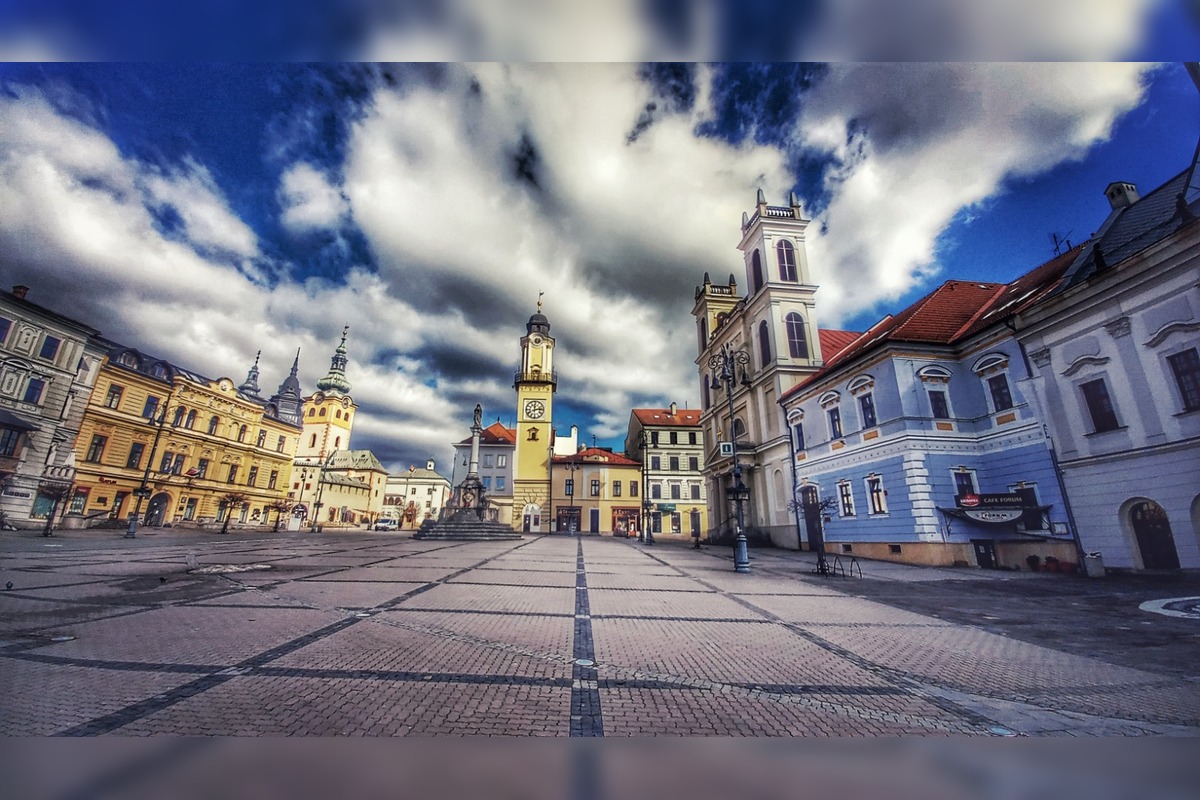 FOTO: Hodinová veža v Banskej Bystrici je dominantou mesta, foto 1