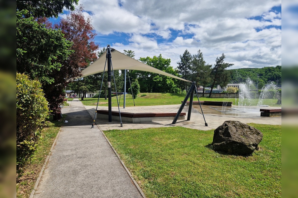 FOTO: Fontána pri Technickej univerzite priťahuje Zvolenčanov, foto 4