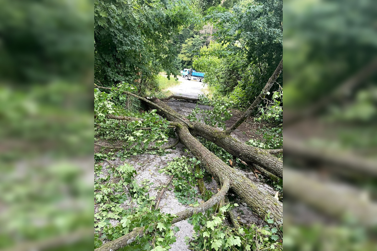 FOTO: Búrky v Banskobystrickom kraji spôsobili viaceré problémy, foto 9