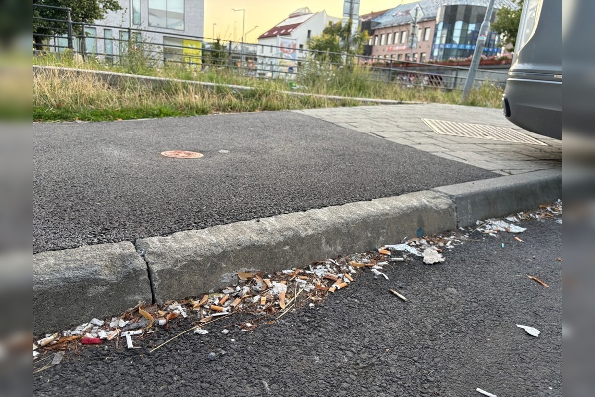 FOTO: Odpadky v centre Banskej Bystrice, foto 1