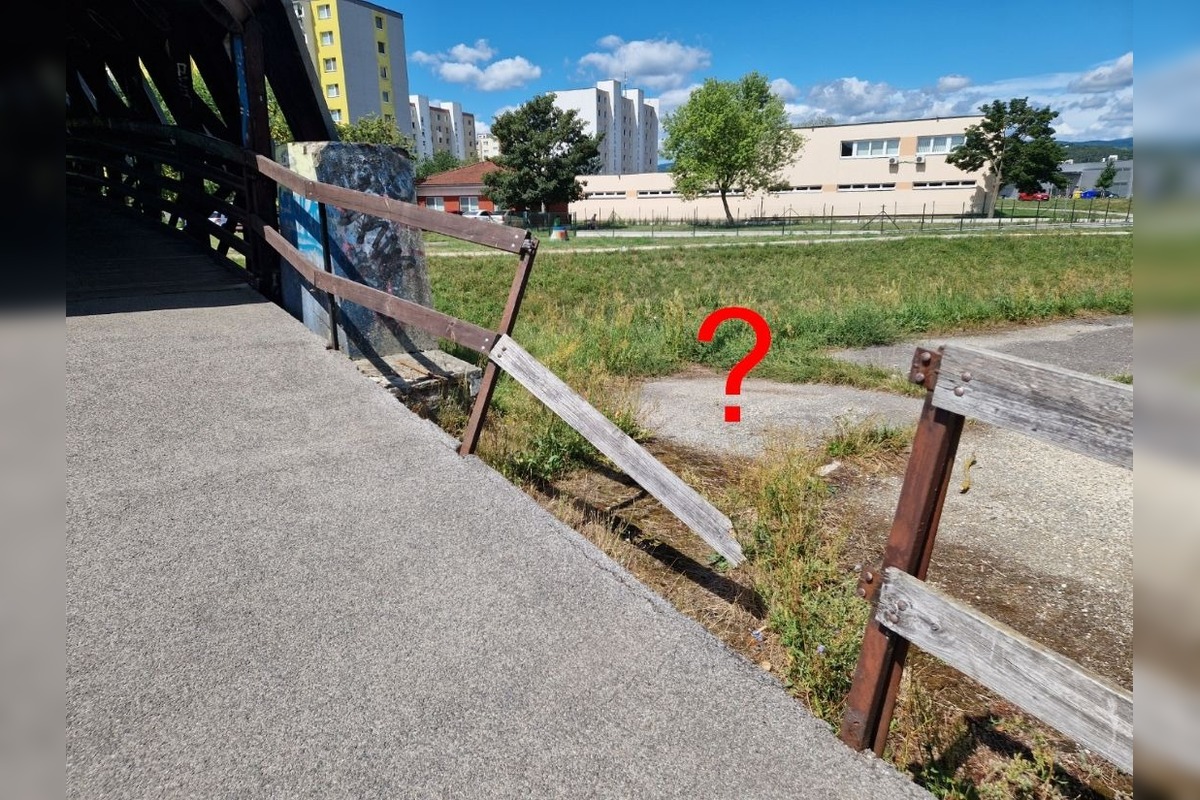 FOTO: Drevený most cez Kováčovský potok na Západe, foto 6