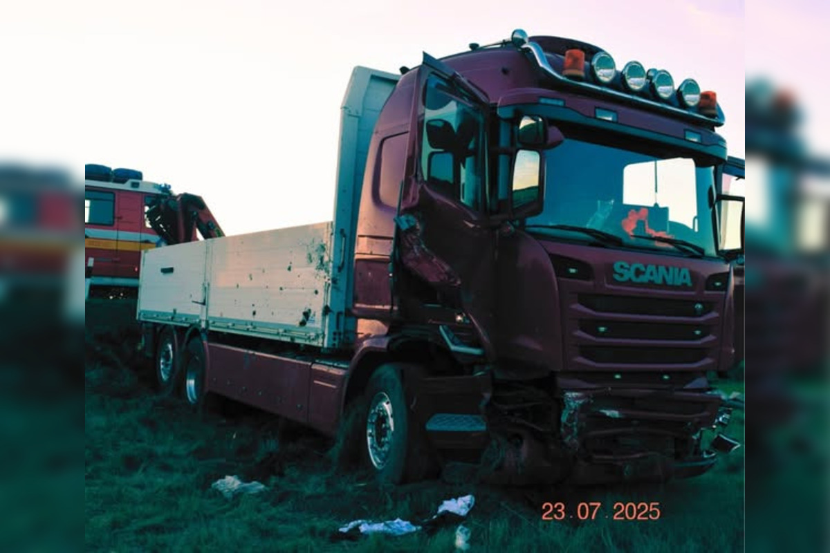 FOTO: FOTO: V Dobrej Nive pri Zvolene sa zrazili štyri autá, foto 1