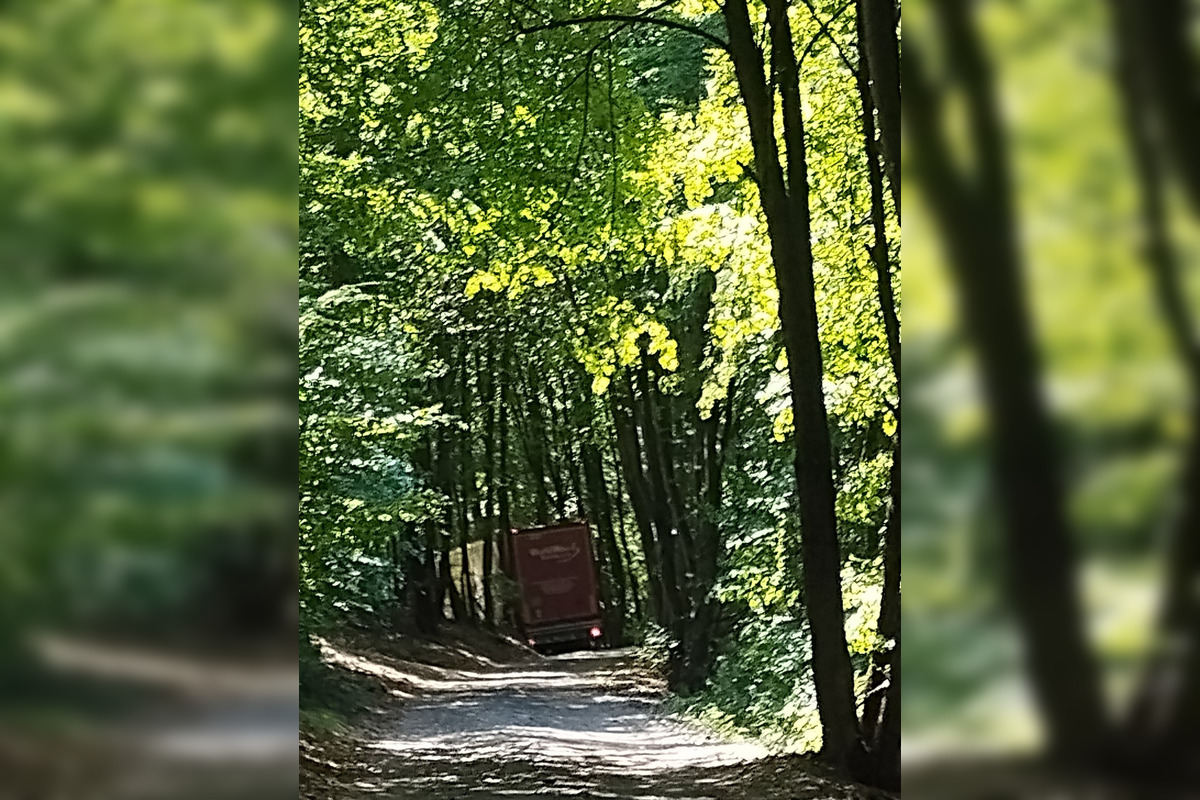 FOTO: Zvolenčania kritizujú prejazd kamiónov pri priehrade, foto 2