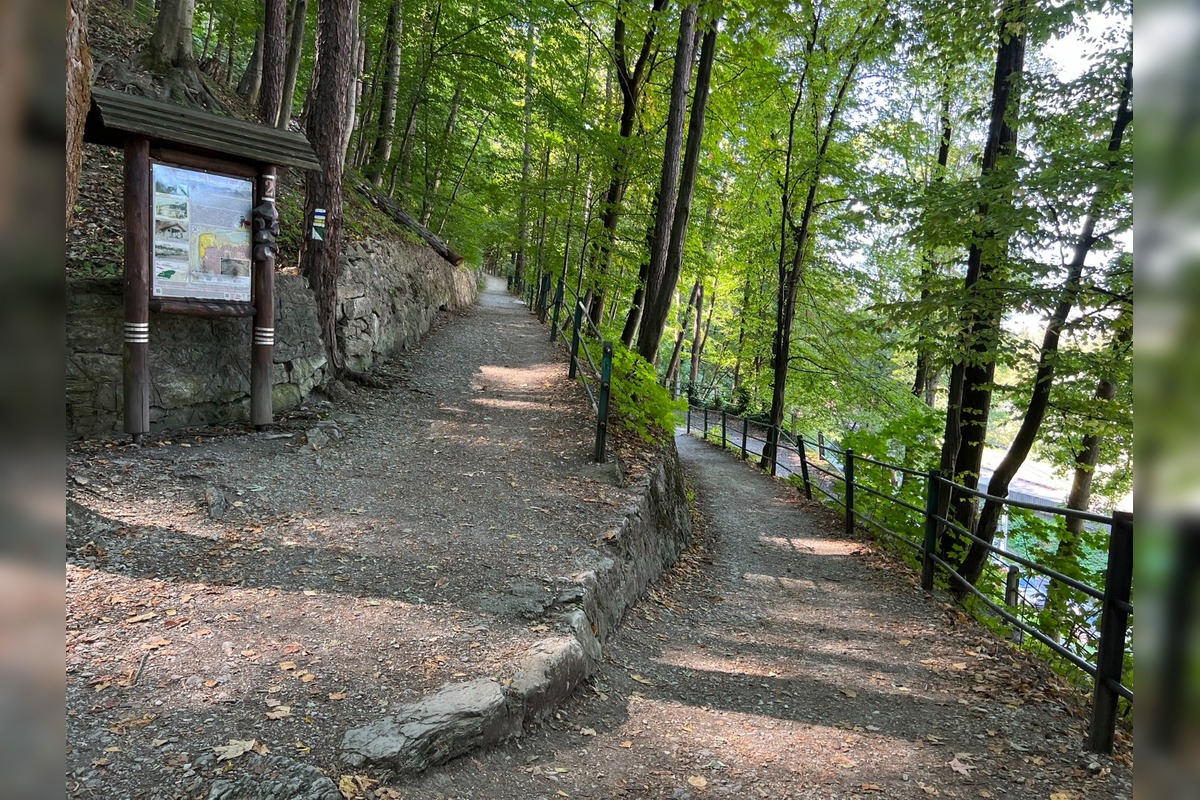 FOTO: Najkrajšie prechádzky v okolí Banskej Bystrice, foto 3