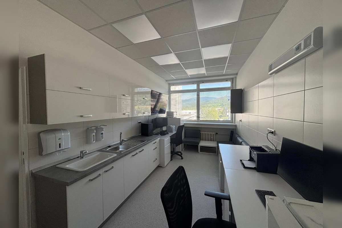 FOTO: Maxilofaciálna klinika rozšírila ambulancie, foto 1