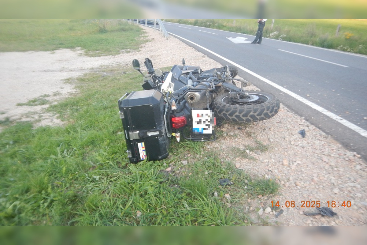 FOTO: Dopravná nehoda pri Telgárte, foto 4