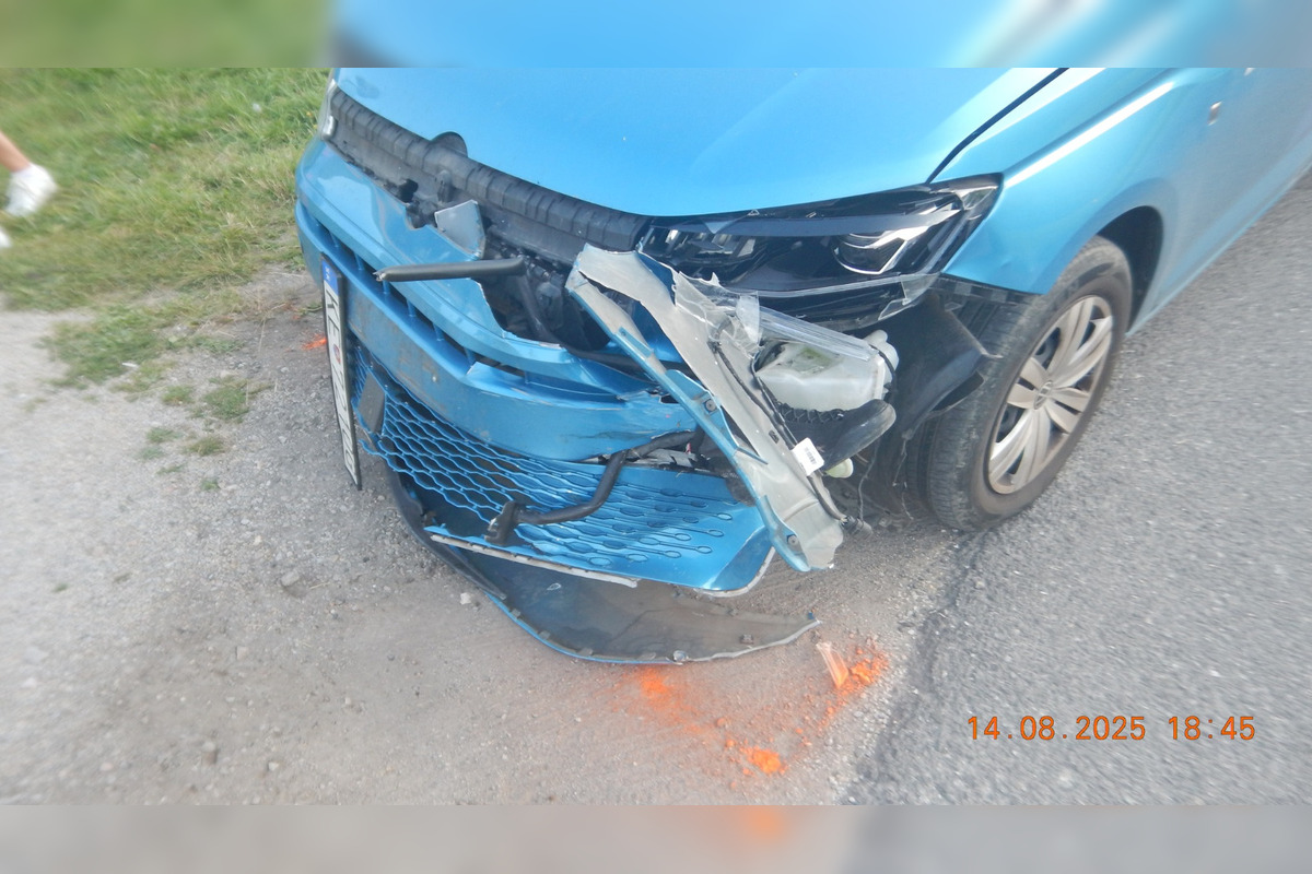 FOTO: Dopravná nehoda pri Telgárte, foto 5