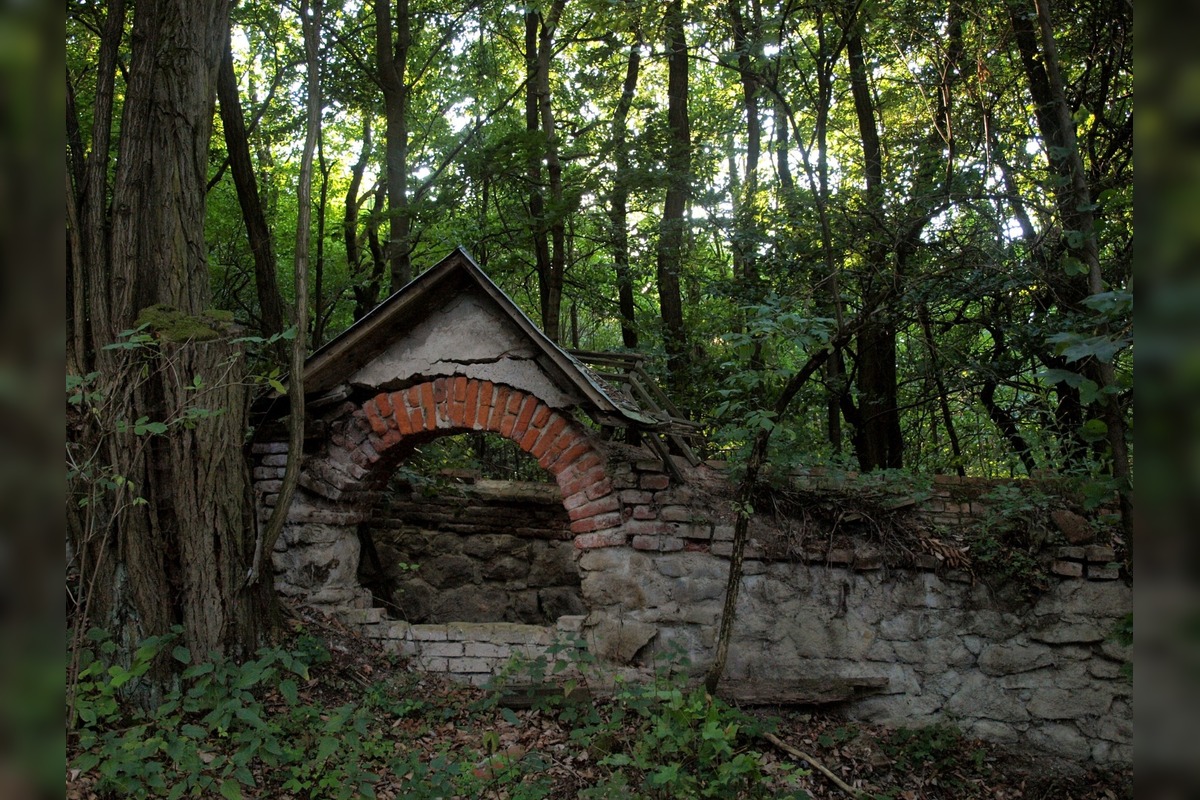 FOTO: Zabudnutý dymovod v Banskej Štiavnici, foto 7