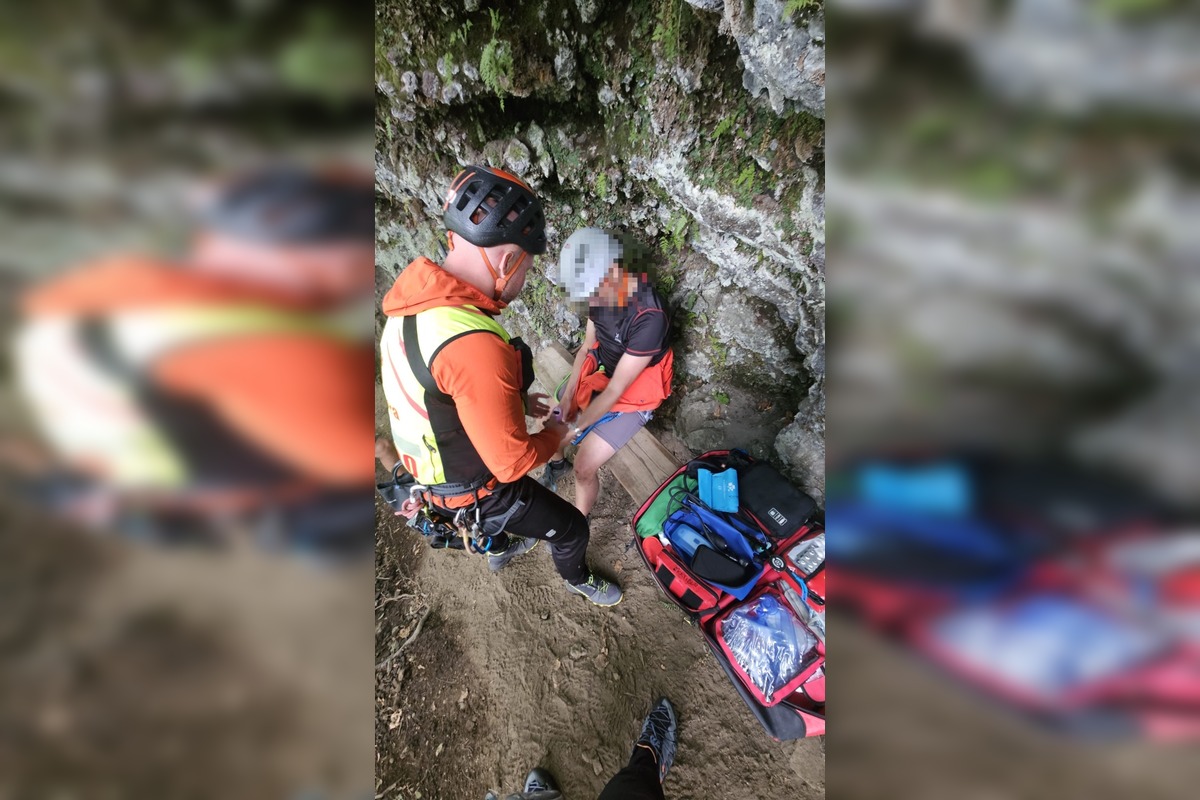 FOTO: Turista uviazol na ferrate Výzva, foto 2