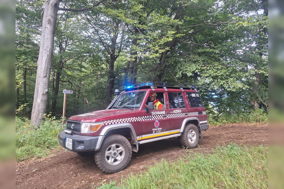 FOTO: Turista uviazol na ferrate Výzva, foto 3