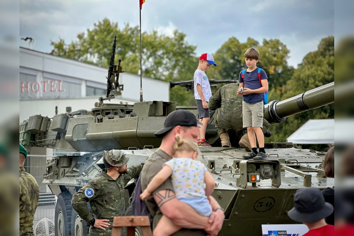 FOTO: Fotografie z oslavy 81. výročia SNP zachytávajú aj silné a dojímavé momenty, foto 1