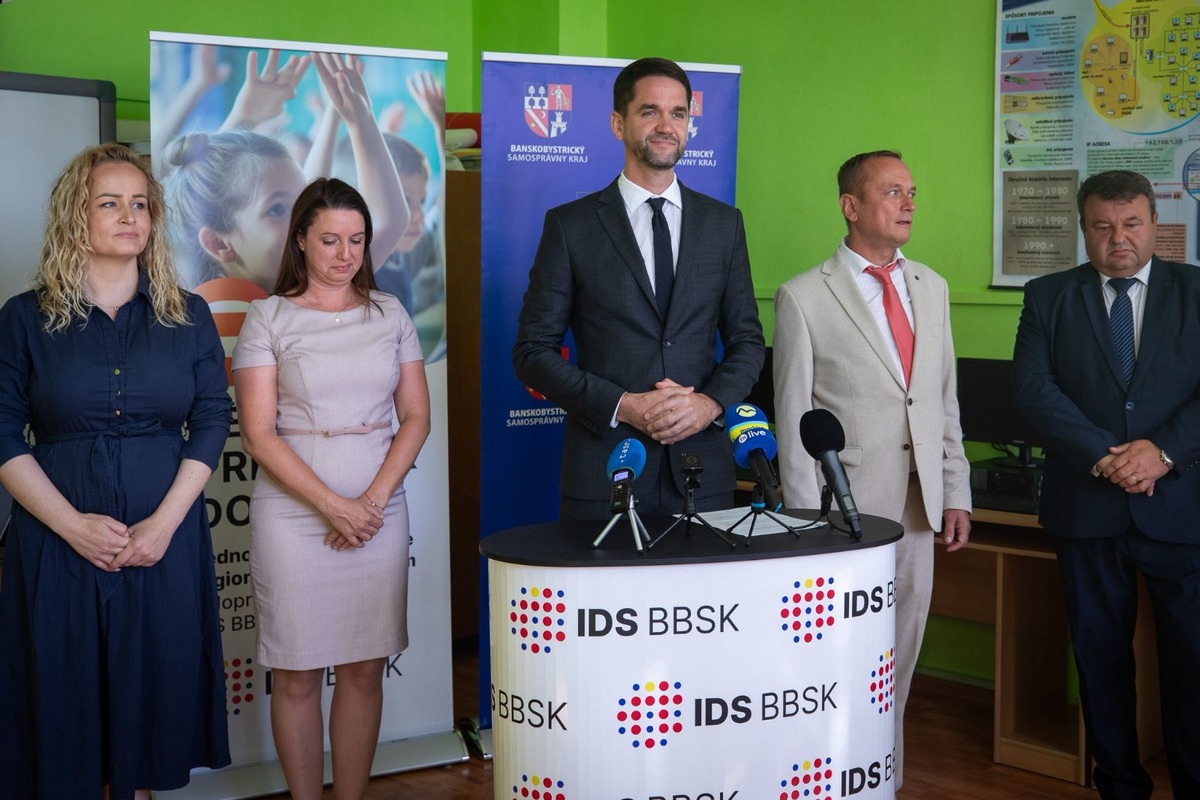 FOTO: Projekt BBSK pomáha deťom z chudobných rodín, foto 3