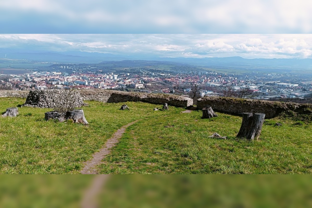 FOTO: Národný výstup na Pustý hrad, foto 2