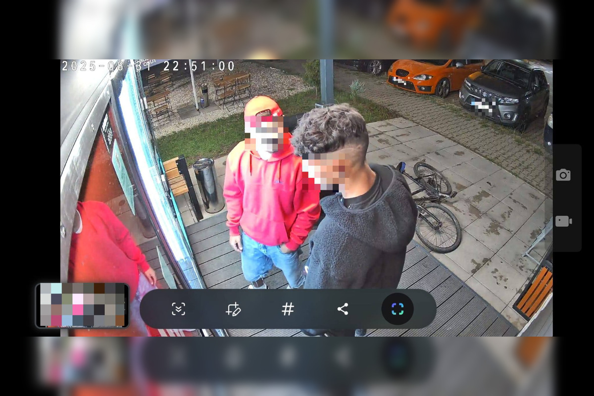 FOTO: Mladíci vykradli vo Zvolene automat, foto 9