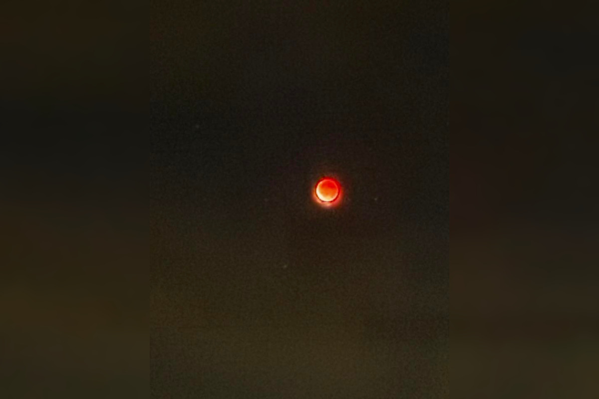 FOTO: Takto zachytili krvavý supermesiac Bystričania či Zvolenčania, foto 11