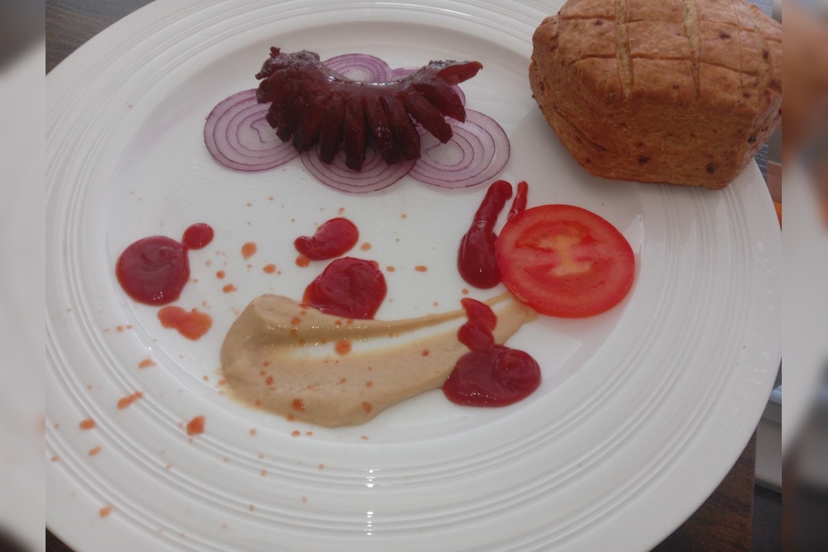 FOTO: Špekačka ako steak a rajčina postrelená. Nový hit slovenského internetu, foto 2