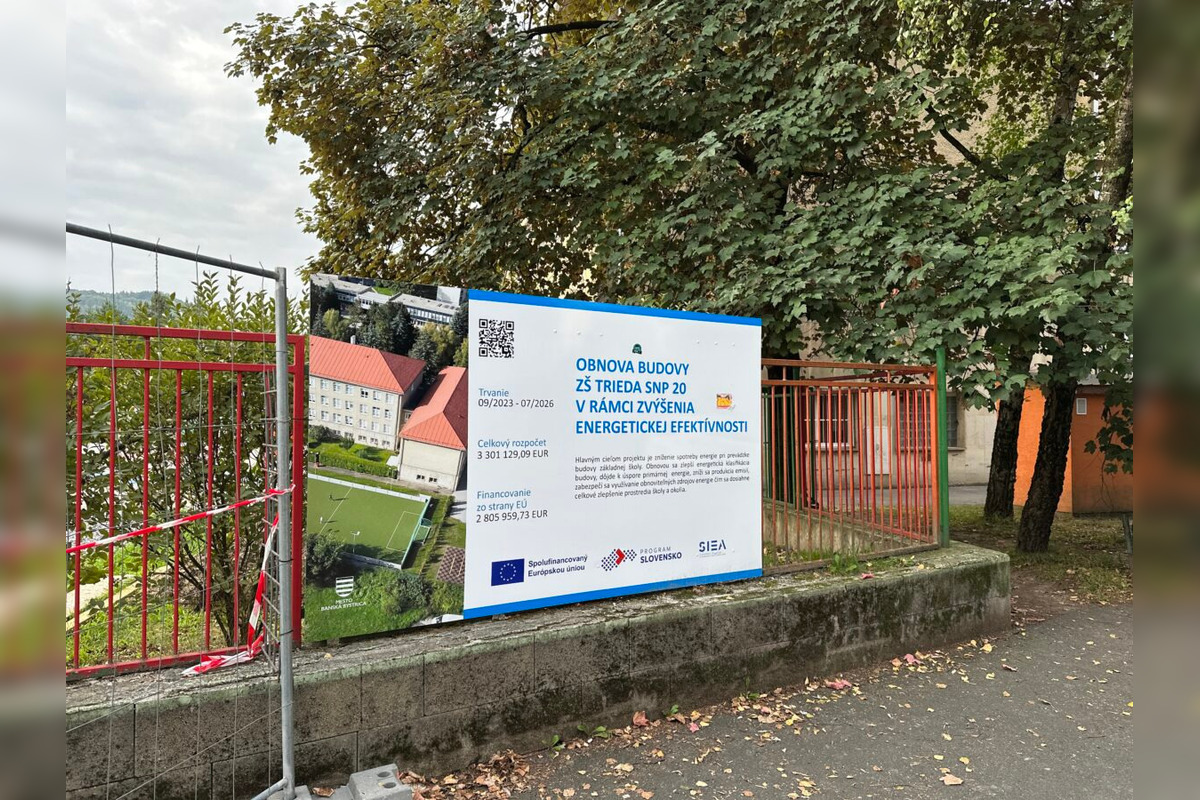 FOTO: 65-ročná budova ZŠ SNP v Bystrici prechádza komplexnou rekonštrukciou, foto 6