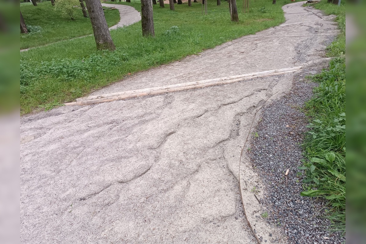 FOTO: Zvolenčan upozornil na chyby v novom parku, foto 9