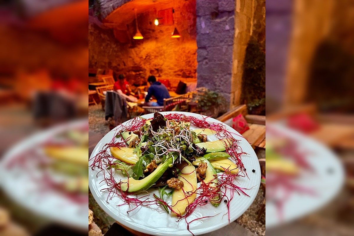 FOTO: Originálna kaviareň Ruinbar si získava návštevníkov atmosférou aj energiou, foto 5