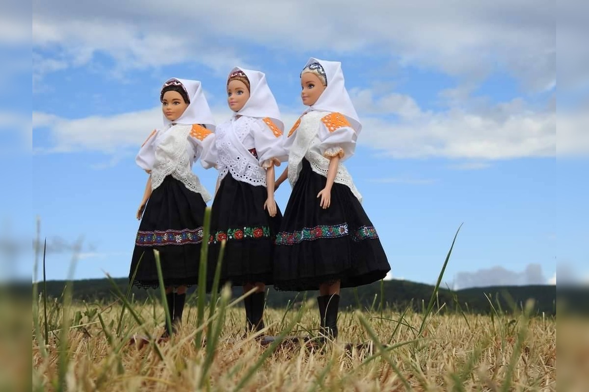 FOTO: Barbie dostala slovenský kroj, foto 3