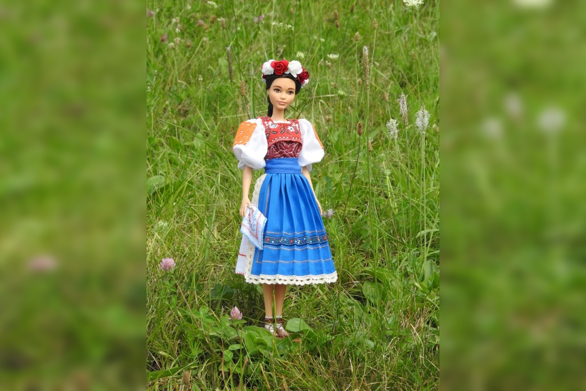 FOTO: Barbie dostala slovenský kroj, foto 7