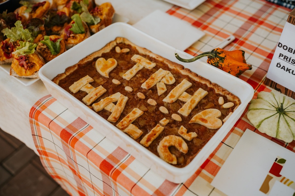 FOTO: Lekárka z BBSK ordinovala priamo v karavane, foto 2