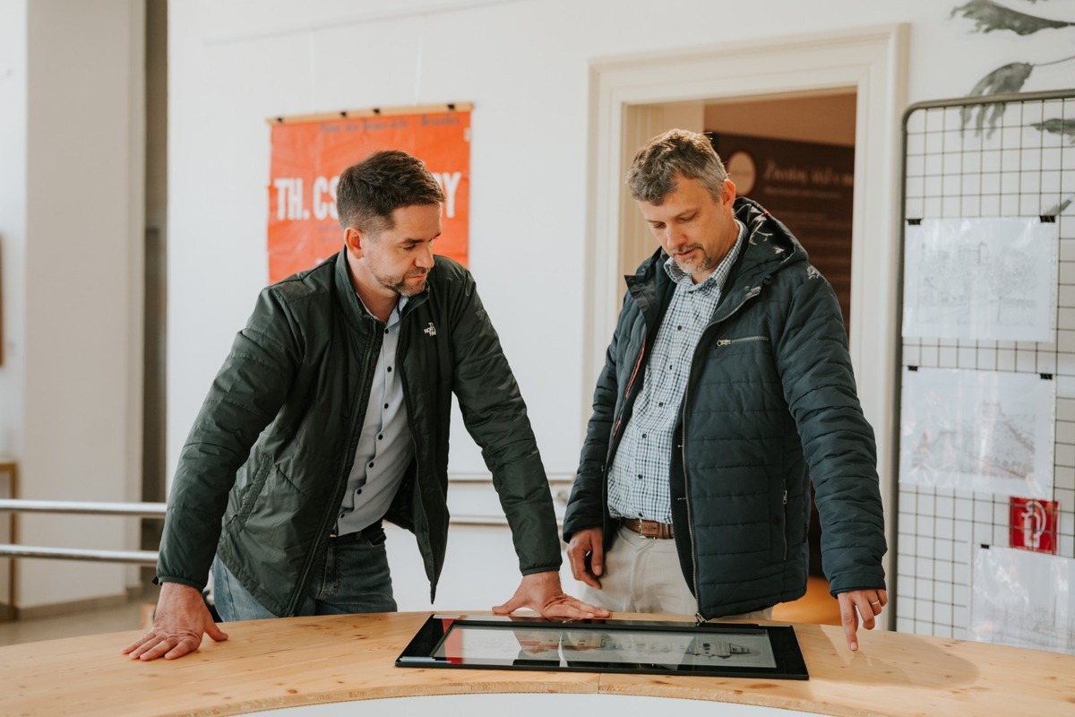 FOTO: Lekárka z BBSK ordinovala priamo v karavane, foto 5