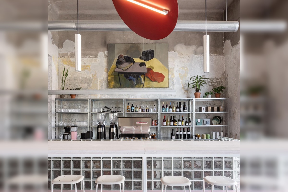 FOTO: Obľúbená kaviareň výklad, foto 1