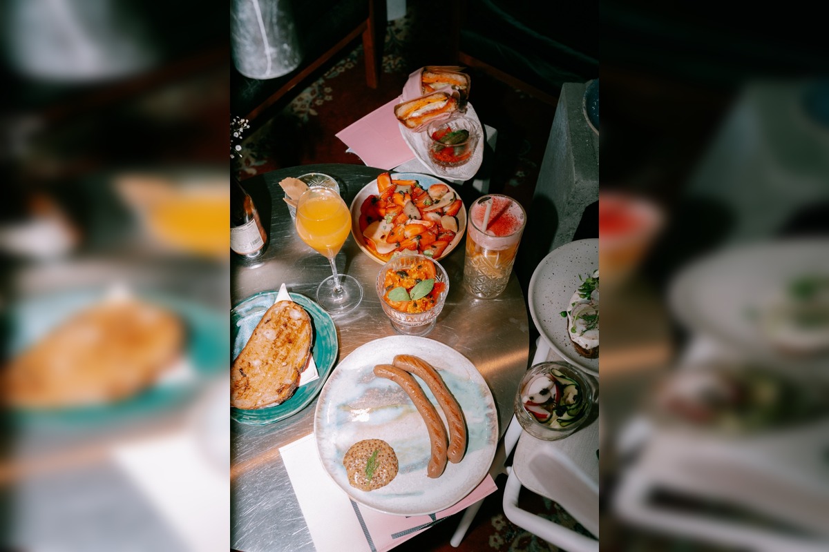 FOTO: Obľúbená kaviareň výklad, foto 3