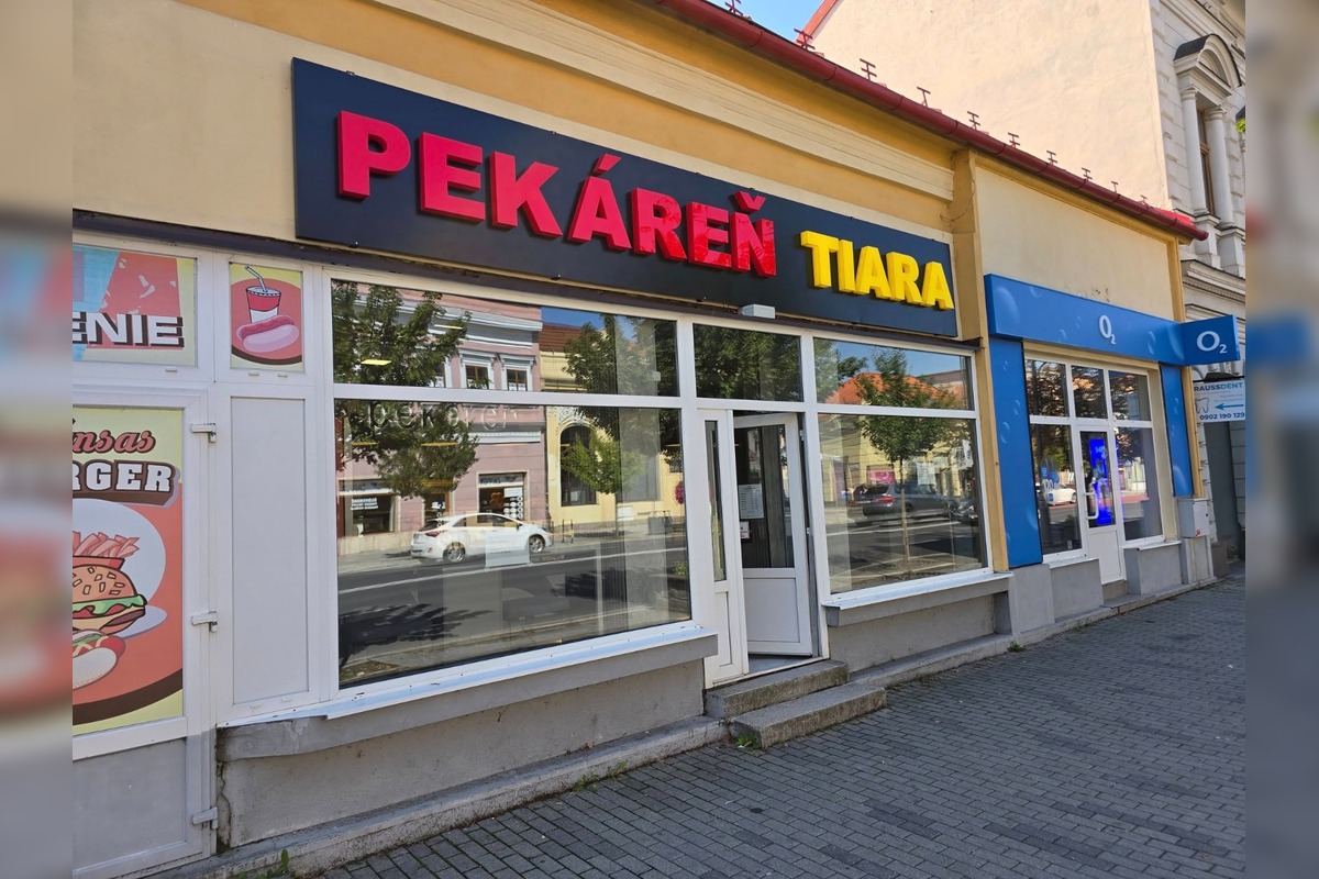 FOTO: Lučenčania si pochvaľujú pekáreň Tiara, foto 6