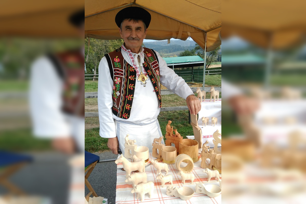 FOTO: Zomrel majster ľudovej umeleckej výroby Milan Stieranka z Klenovca, foto 1