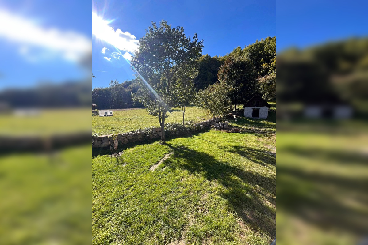 FOTO: Cena za prenájom romantickej chalúpky v Štiavnici ľudí poriadne zaskočila, foto 5