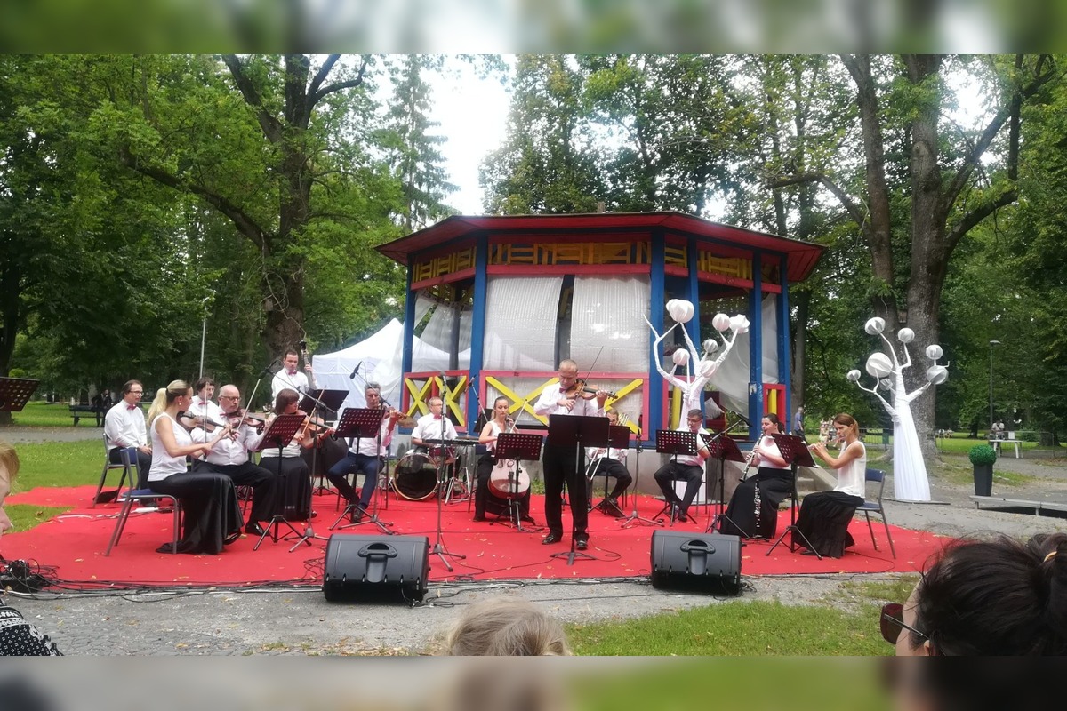 FOTO: Bystričania posielajú fotky a spomienky na Mestský park, foto 9