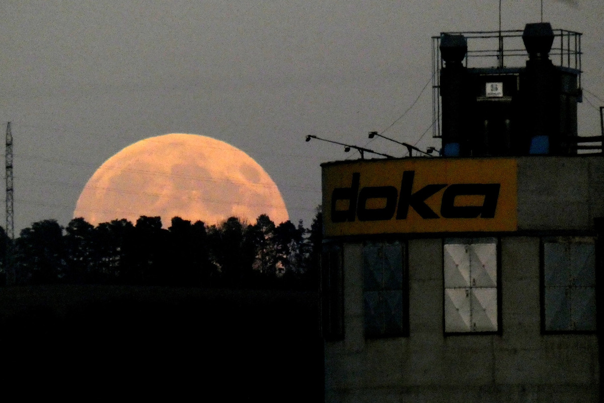 FOTO: Bystričanov uchvátil najväčší superspln roka, pozrite si krásne fotky, foto 7