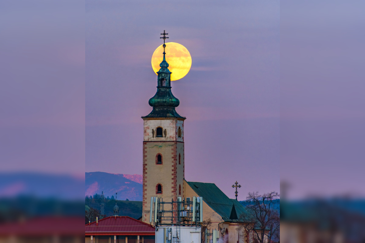 FOTO: Bystričanov uchvátil najväčší superspln roka, pozrite si krásne fotky, foto 9