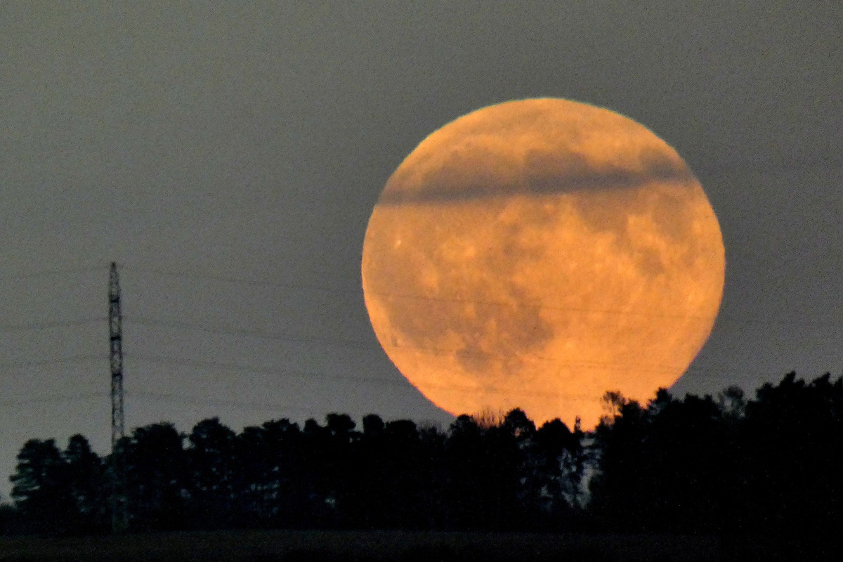 FOTO: Bystričanov uchvátil najväčší superspln roka, pozrite si krásne fotky, foto 10