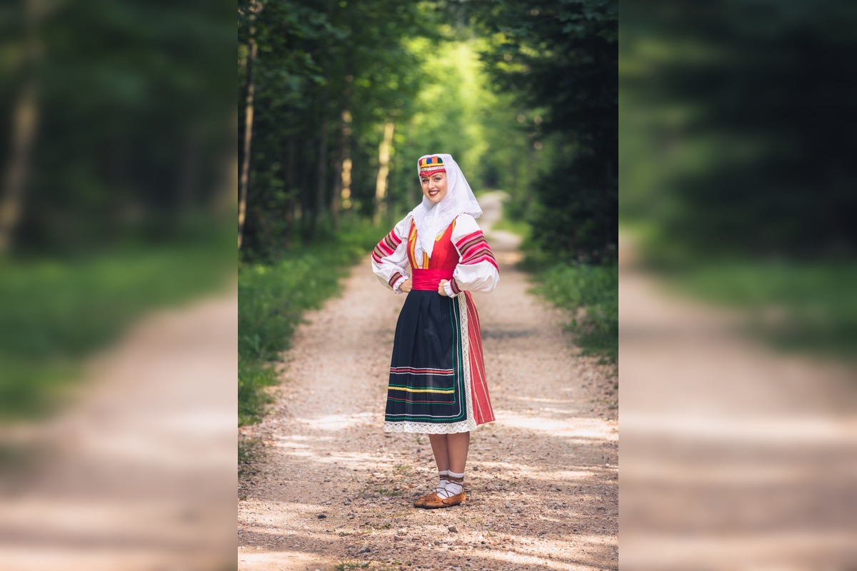 FOTO: Zvolenčan Ľuboš Čerešňák spája ženy, kroje a slovenskú prírodu, foto 8