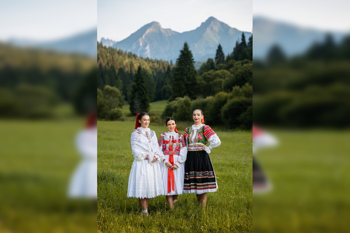 FOTO: Zvolenčan Ľuboš Čerešňák spája ženy, kroje a slovenskú prírodu, foto 10
