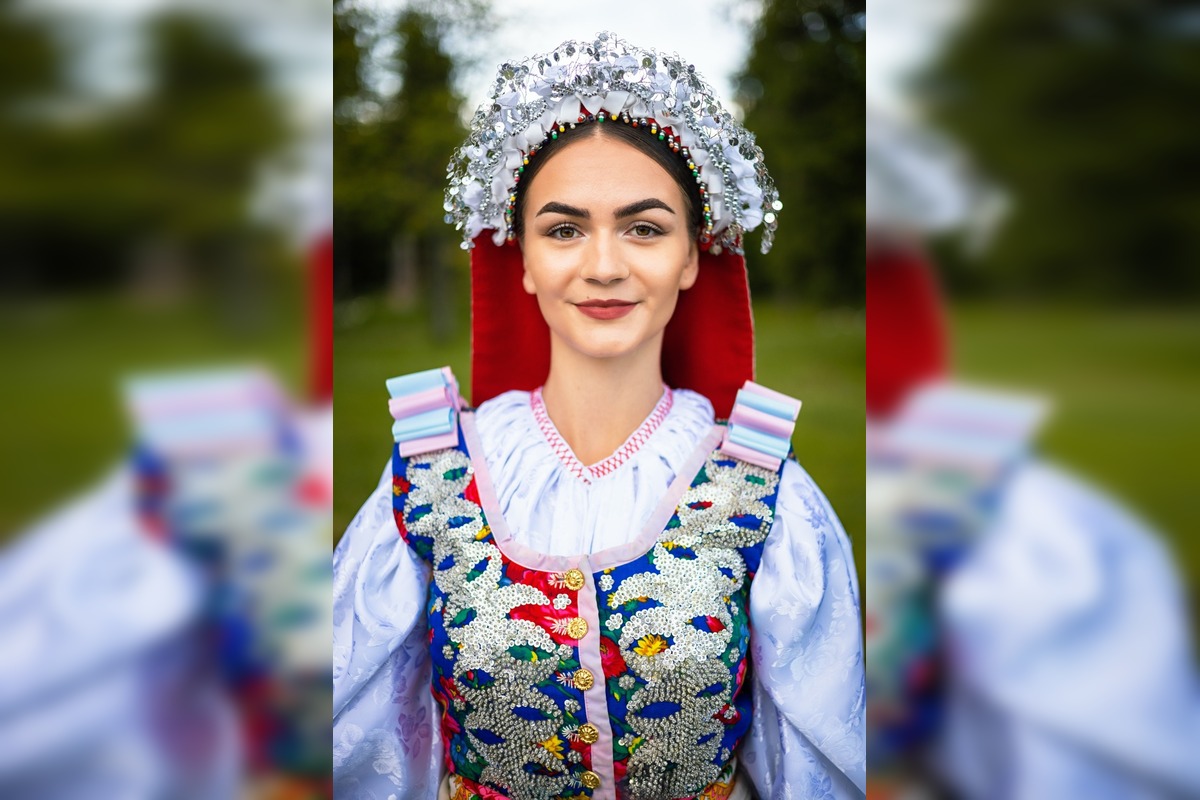 FOTO: Zvolenčan Ľuboš Čerešňák spája ženy, kroje a slovenskú prírodu, foto 19