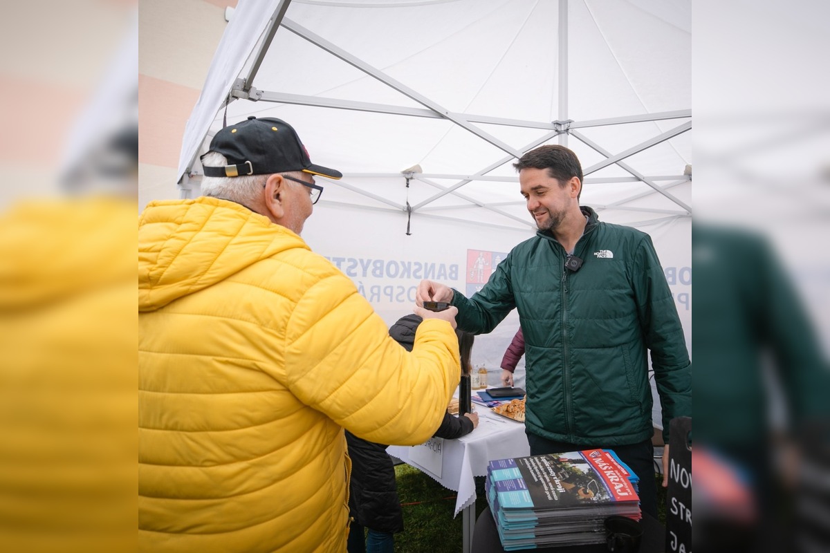 FOTO: Mobilná ambulancia sa tentoraz zastavila v Lubeníku, foto 5