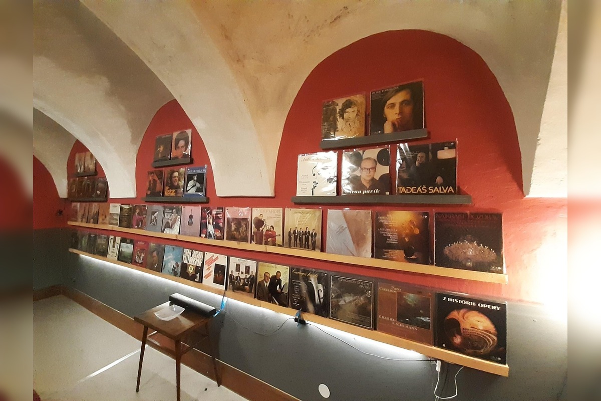 FOTO: Hudobný nadšenec z Bystrice plánuje otvoriť múzeum, foto 2