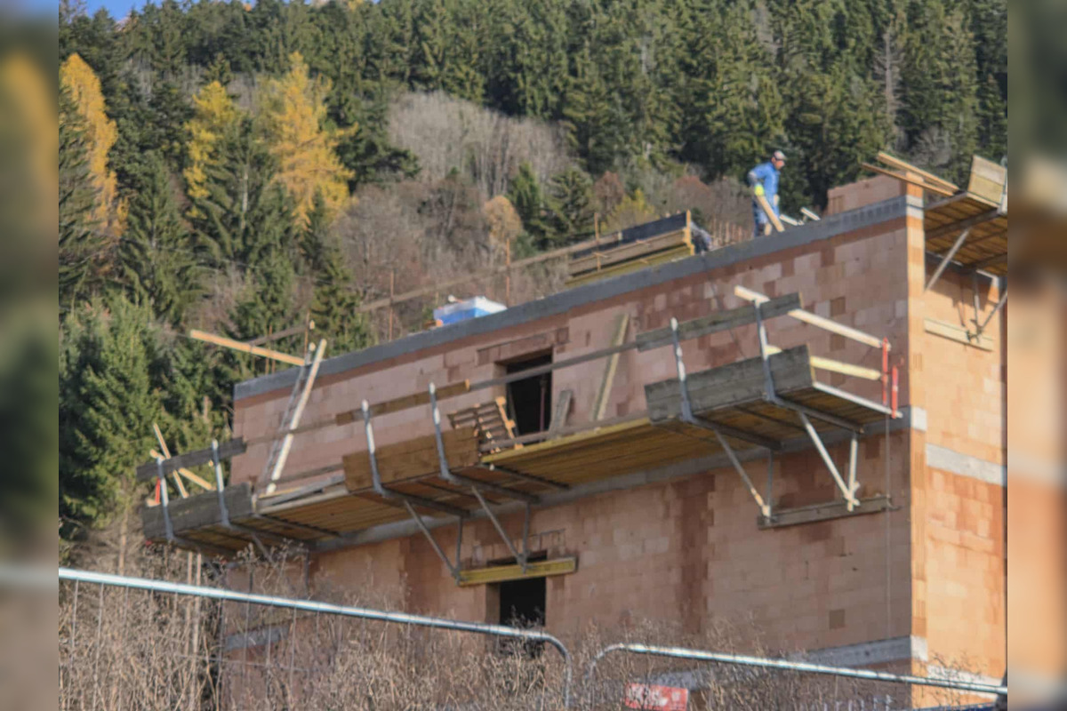 FOTO: V Kremnici finišuje výstavba detenčného ústavu pre psychicky chorých ľudí, foto 2