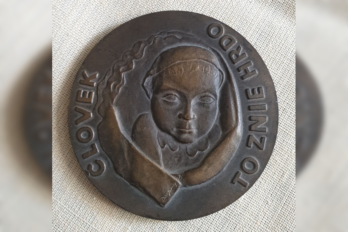 FOTO: Medaily pre novorodencov, foto 1