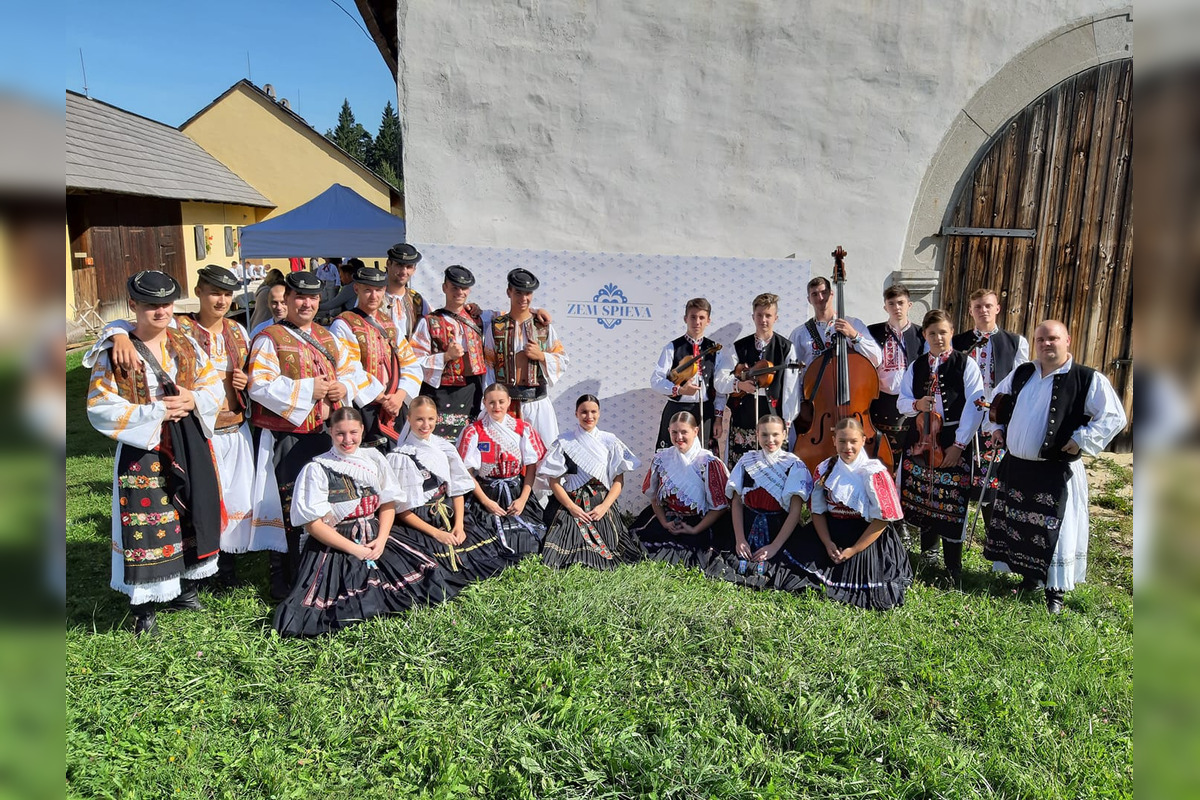 FOTO: Folklórny súbor Podpoľanec, foto 5