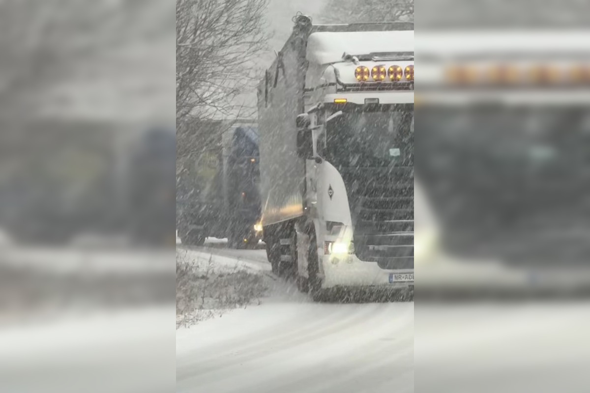 FOTO: Sneženie dorazilo do Banskobystrického kraja, foto 4