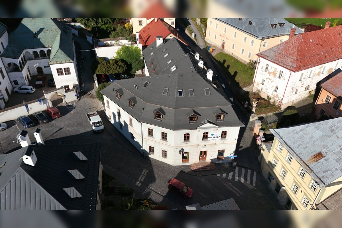 FOTO: Historická budova v Štiavnici je znovu v ponuke, foto 7