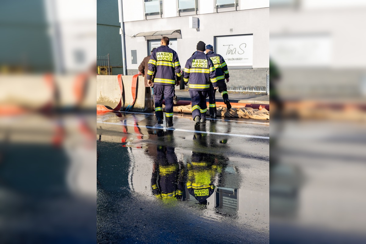 FOTO: Povodňové škody na Sliači sa naďalej rozširujú, foto 10